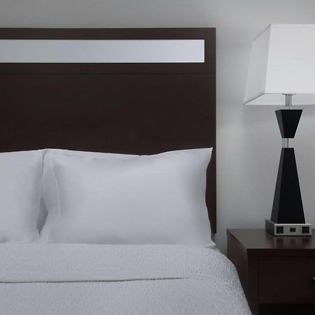 Hampton Inn Statesboro Bagian luar foto