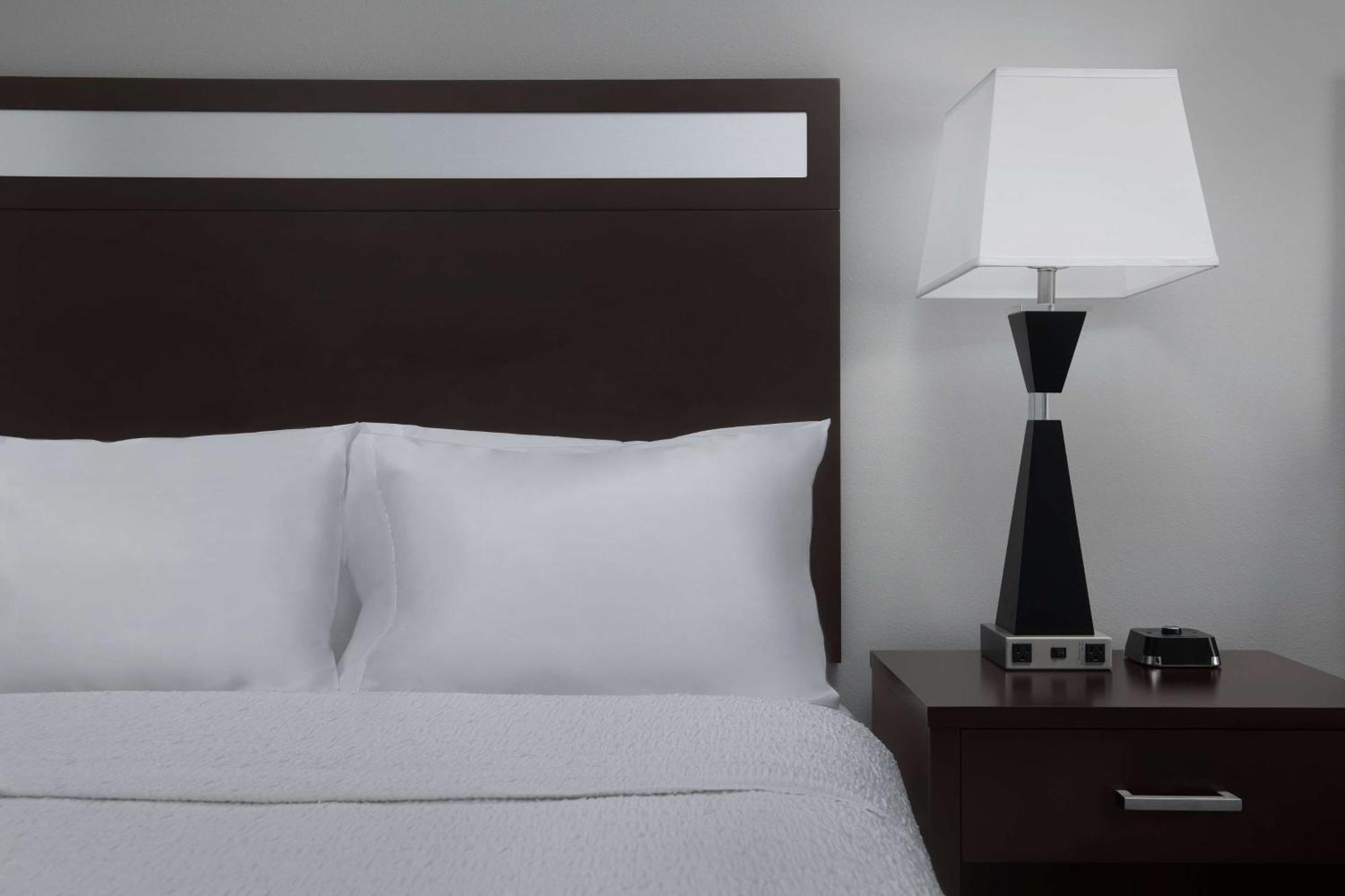 Hampton Inn Statesboro Bagian luar foto
