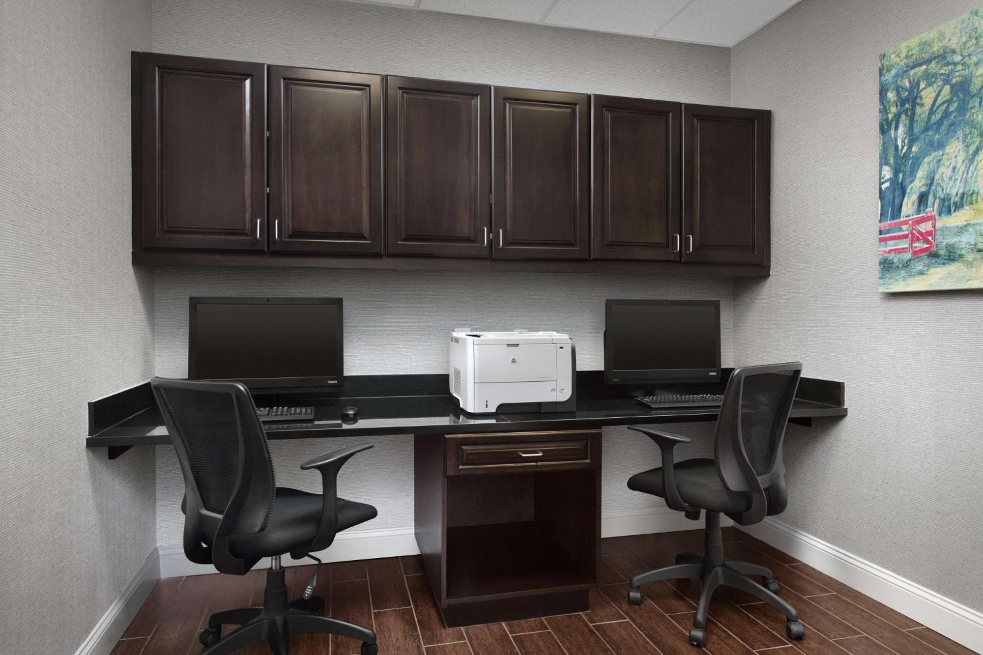Hampton Inn Statesboro Bagian luar foto
